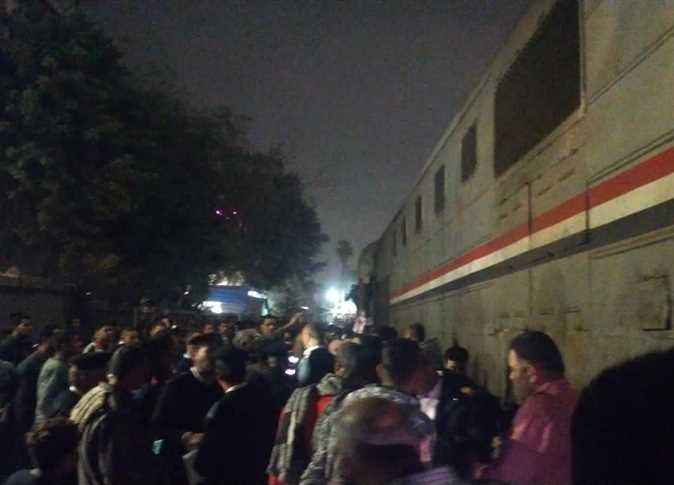 مصرع شخص وإصابة 16 فى حادث قطار قليوب والدفع بـ 20سيارة إسعاف