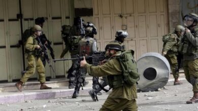 الإحتلال الإسرائيلي يقصف محيط مستشفي ناصر