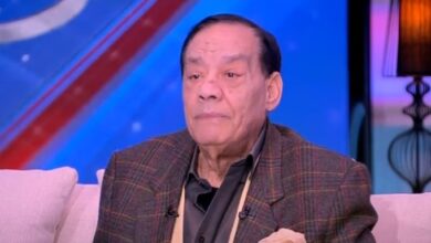 اتهام حلمي بكر لمدير اعماله بالإستيلاء