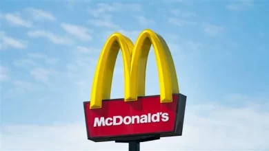 ماكدونالدز العالمية تنفي دعمها للإحتلال