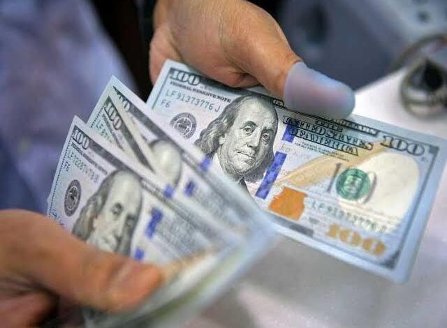 سعر الدولار اليوم الأحد مقابل الجنيه