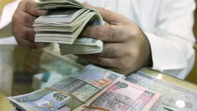 الدينار الكويتي يرتفع لـ 235 جنيهًا